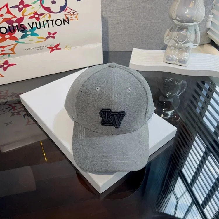 ¥120 New fashionable versatile hat M69