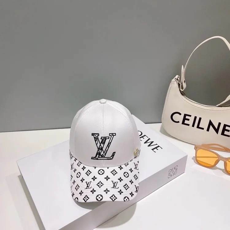 ¥120 New fashionable versatile hat M69