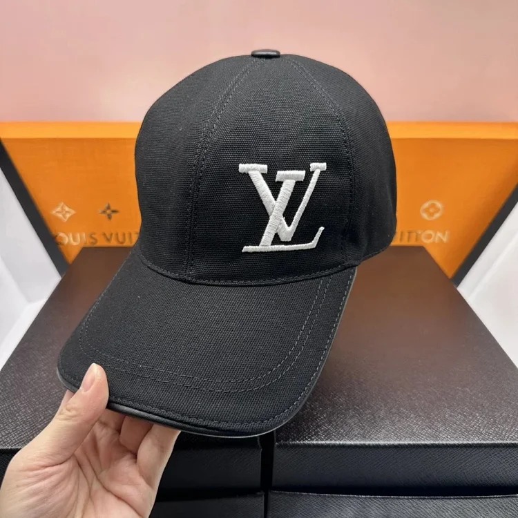 ¥120 New fashionable versatile hat M69