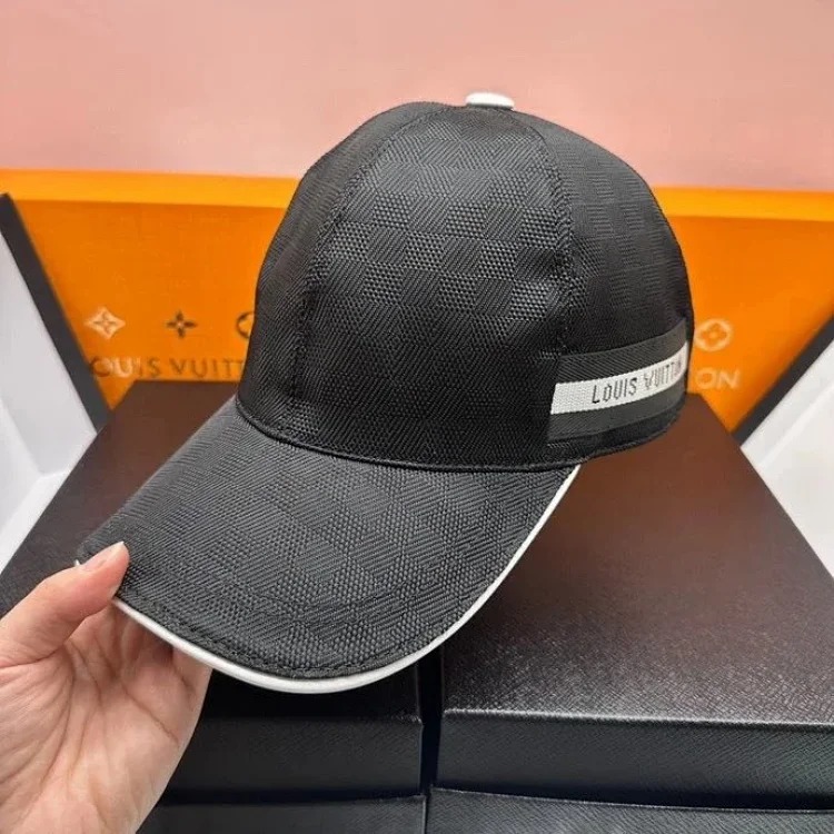 ¥120 New fashionable versatile hat M69