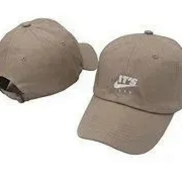 Trendy and comfortable baseball cap 12：