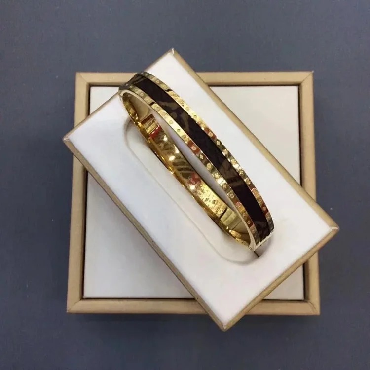 Fashion new bracelet