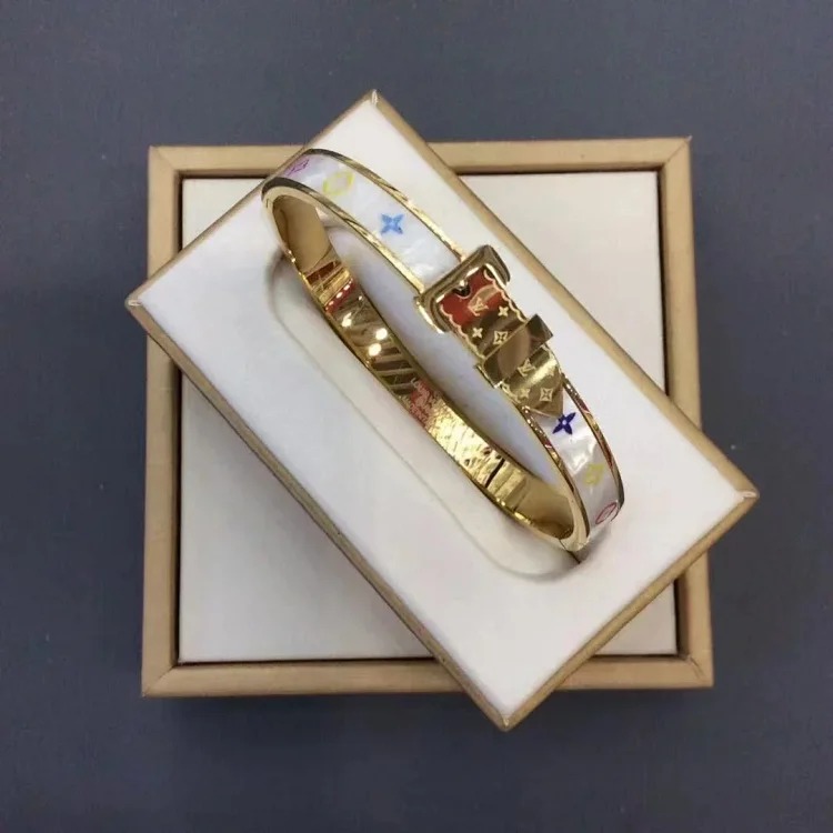 Fashion new bracelet