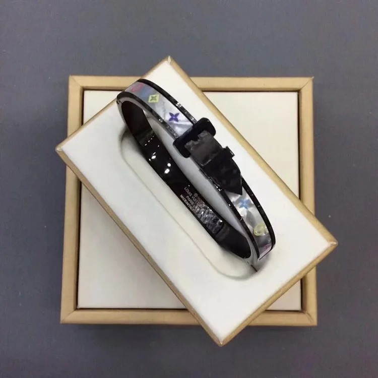 Fashion new bracelet
