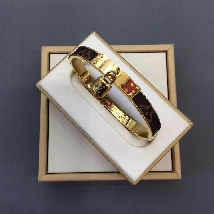 Fashion new bracelet