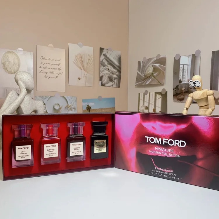 Tom Ford aroma fragrance spray