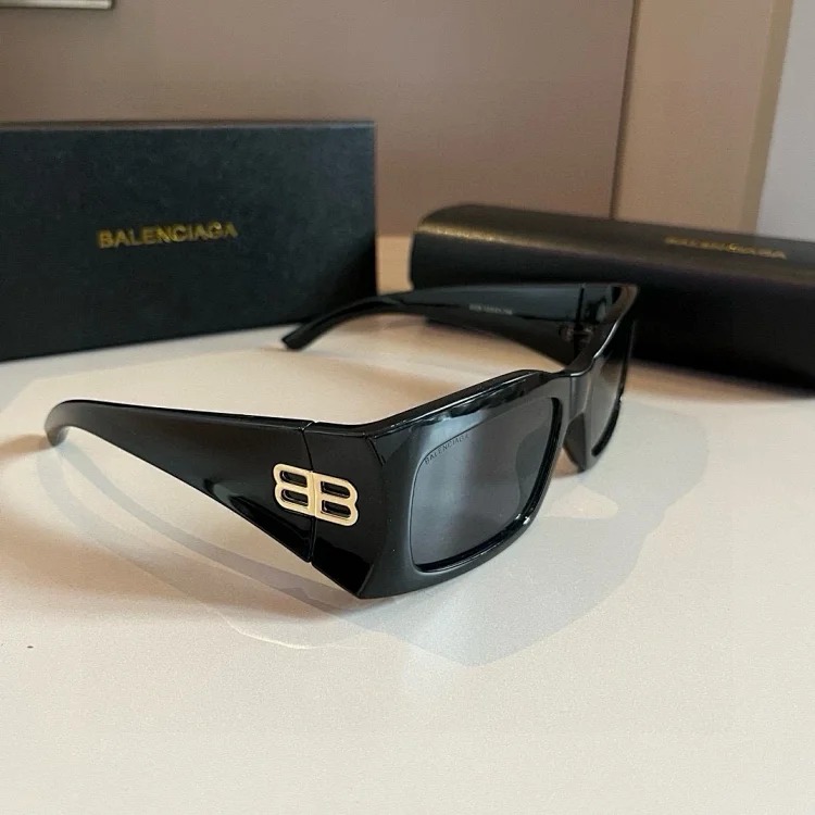 Yves Saint Laurent YSL Sunglasses Collection