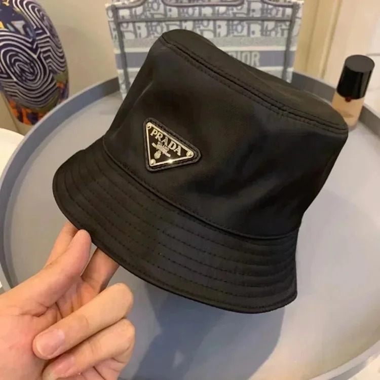 Fisherman hat (returns and exchanges are not supported if there are