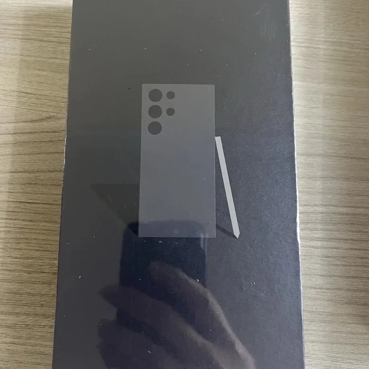 2023 S24 Ultra ( cant buy,buy it on others)