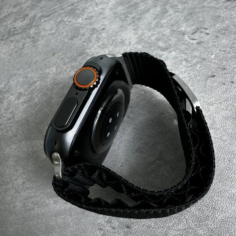 Uitra2(2024)Blackoleddisplay：