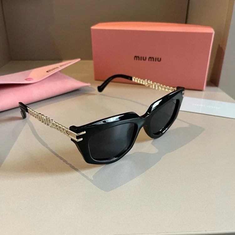 M1um1u Sunglasses Collection