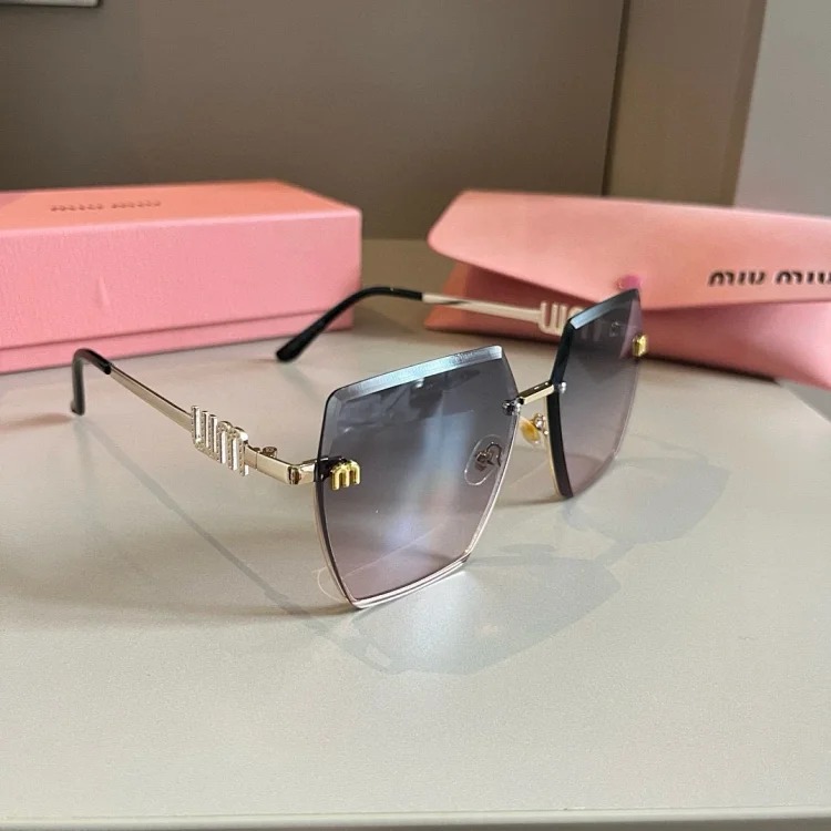 M1um1u Sunglasses Collection
