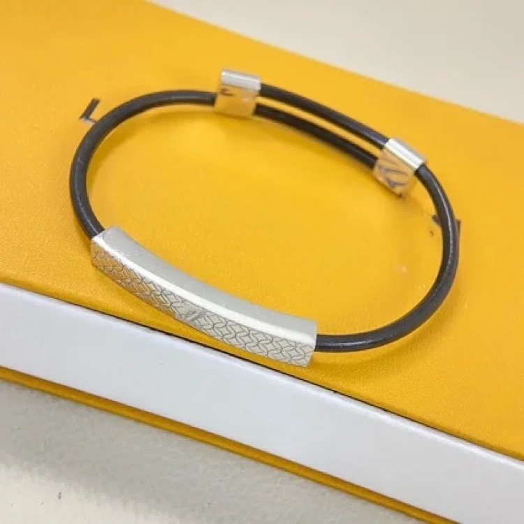 Classic European and American retro printed belt bracelet chain high quality men's leather rope presbyopia bracelet factory direct sale