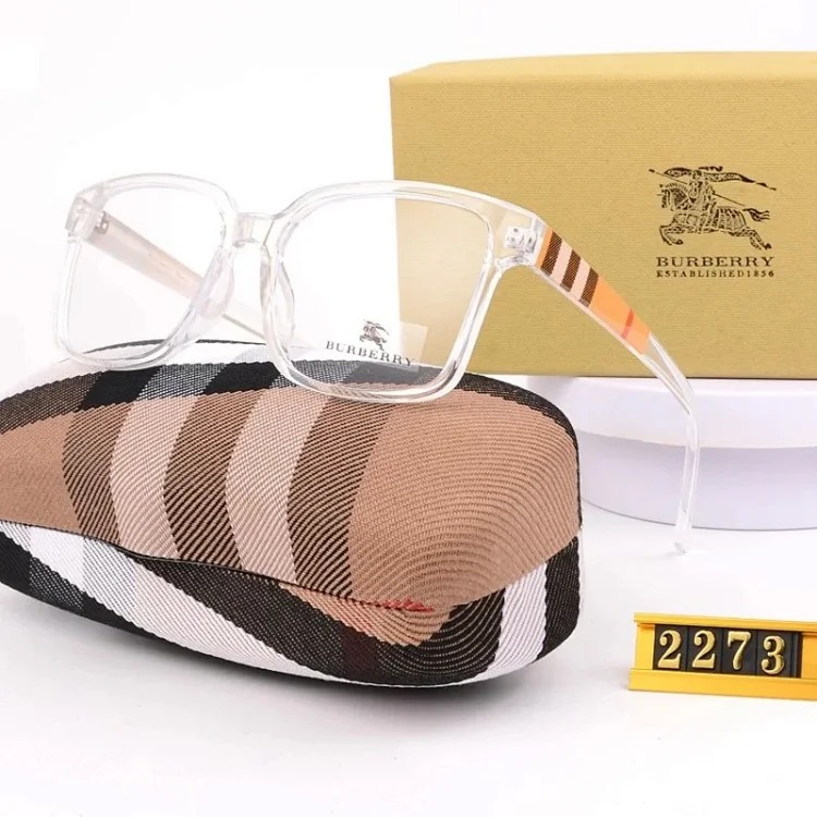 Fashionable sunglasses 026