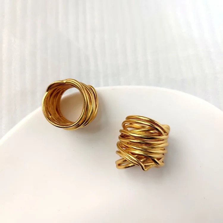 French Paris Heavy Industry Braided Line Ring Light Luxury Palace Style Retro Ring Baroque Vintage Ring