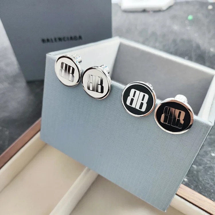 Paris style high polished round earrings, simple and versatile street style earrings, slimming couple earrings