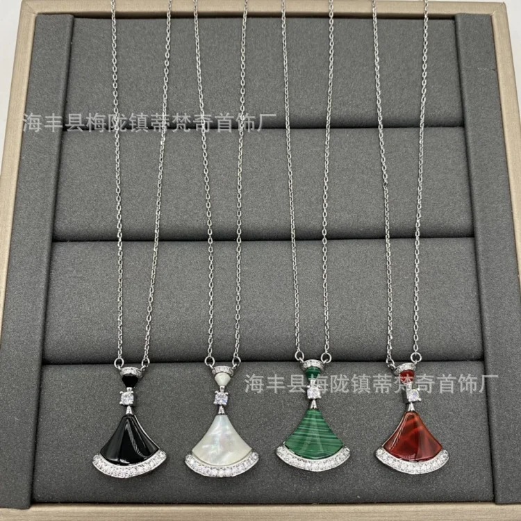 Baojia high 925 sterling silver mini skirt necklace rose gold white mother-of-pearl fan pendant agate clavicle chain