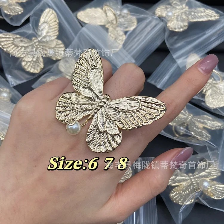 Djia/Dijia CD letter ring classic retro old open bronze love gilt butterfly ring wholesale