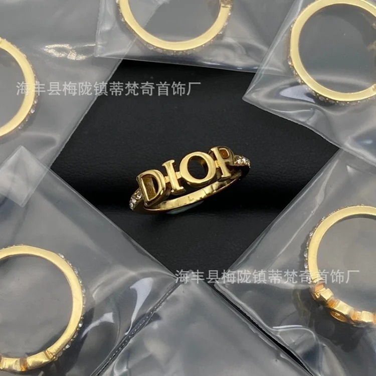 Djia/Dijia CD letter ring classic retro old open bronze love gilt butterfly ring wholesale