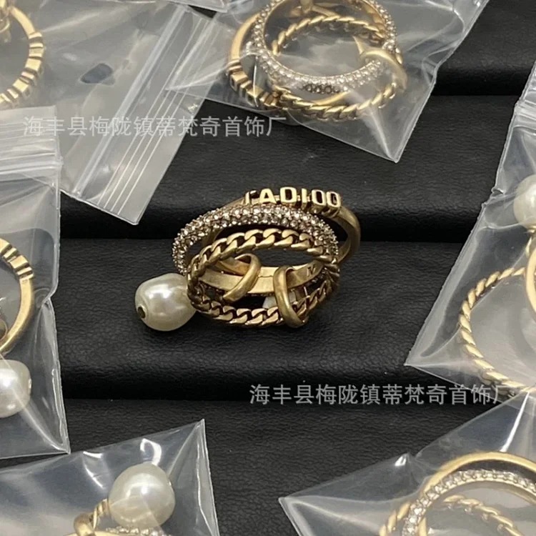 Djia/Dijia CD letter ring classic retro old open bronze love gilt butterfly ring wholesale