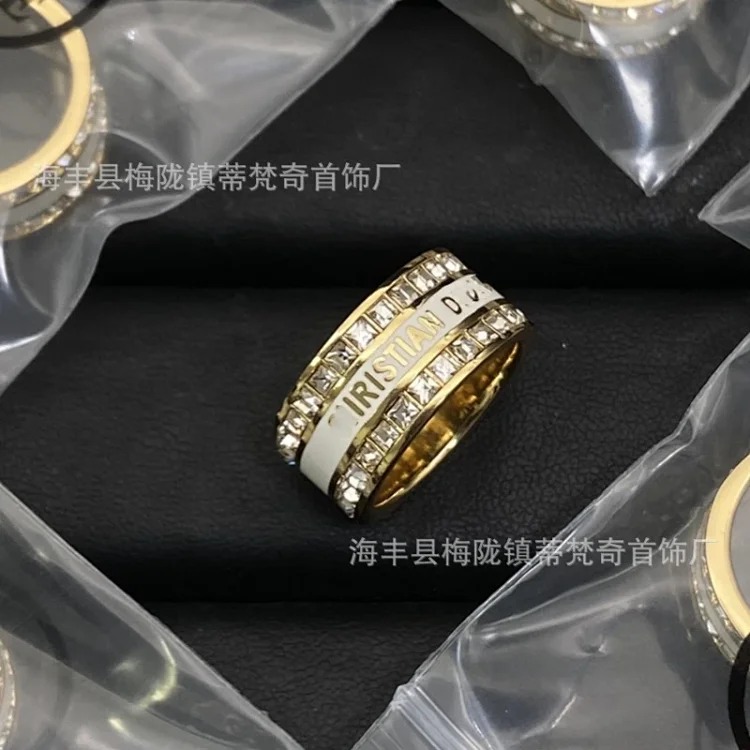 Djia/Dijia CD letter ring classic retro old open bronze love gilt butterfly ring wholesale