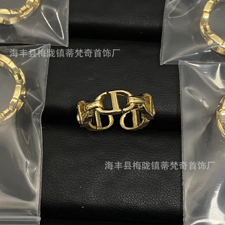 Djia/Dijia CD letter ring classic retro old open bronze love gilt butterfly ring wholesale