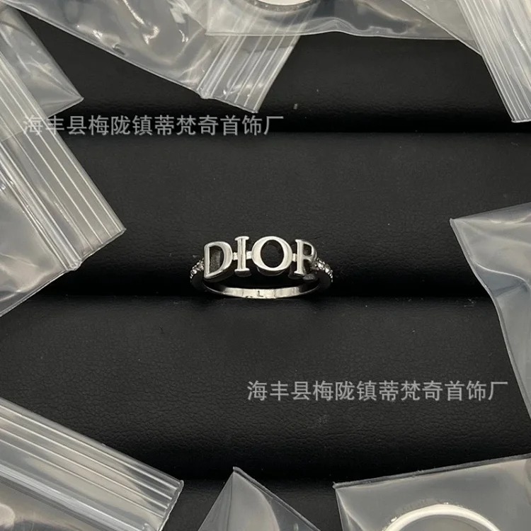 Djia/Dijia CD letter ring classic retro old open bronze love gilt butterfly ring wholesale