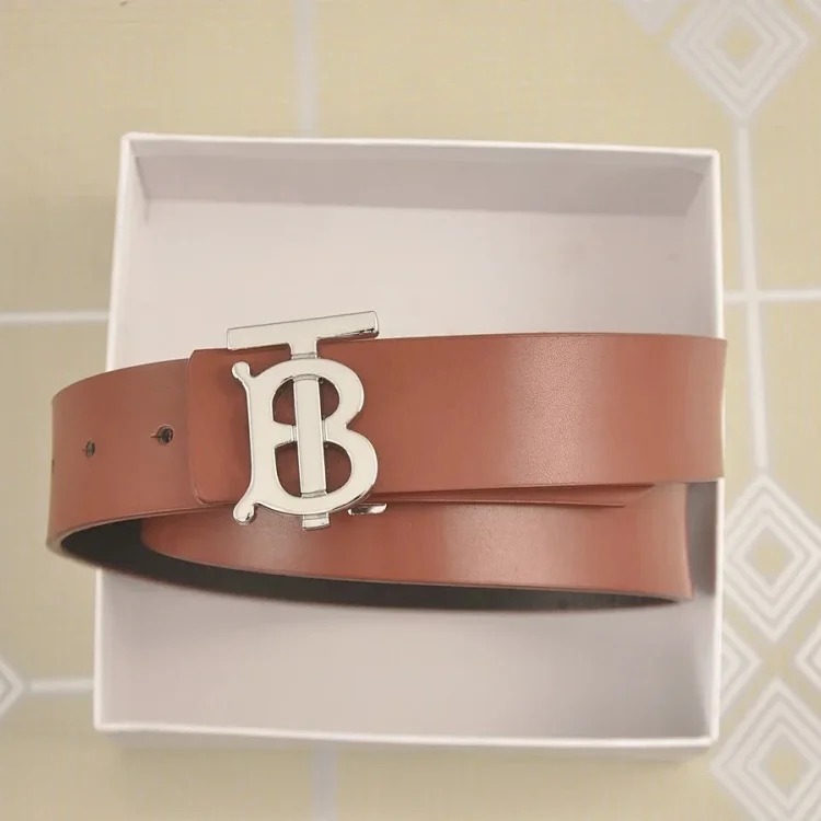 Fashionable and versatile belt 012
