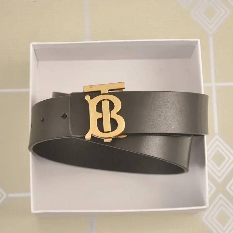 Fashionable and versatile belt 012