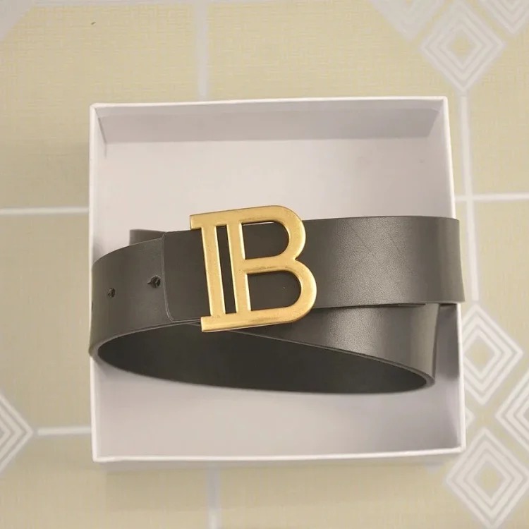 Fashionable and versatile belt 012
