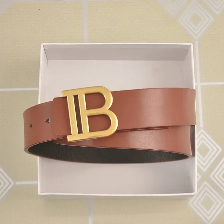 Fashionable and versatile belt 012