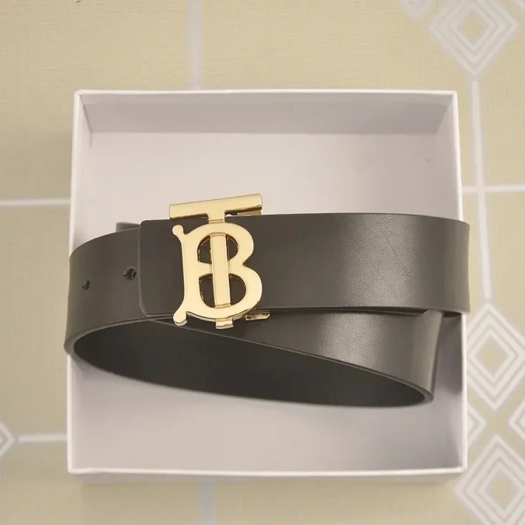 Fashionable and versatile belt 012