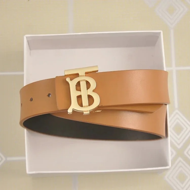Fashionable and versatile belt 012