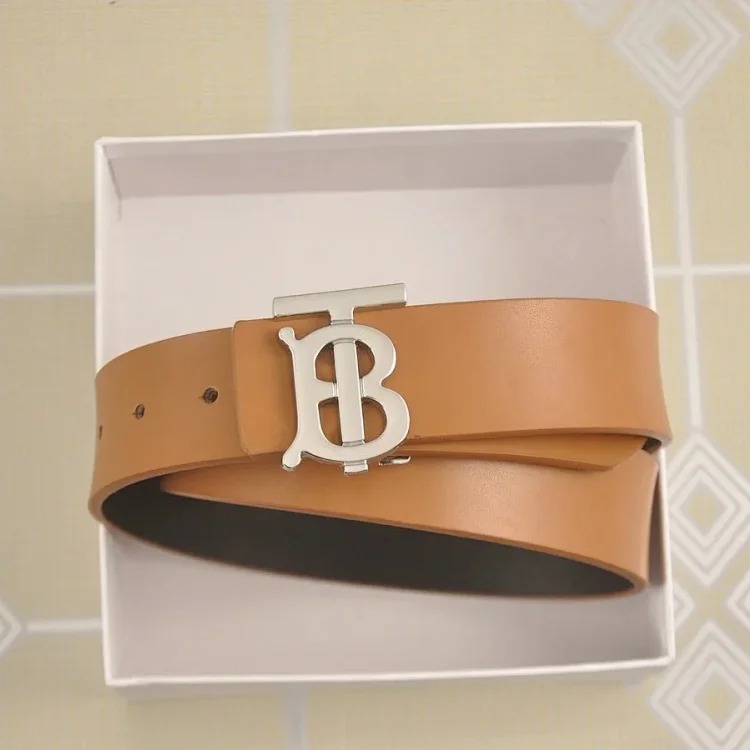 Fashionable and versatile belt 012