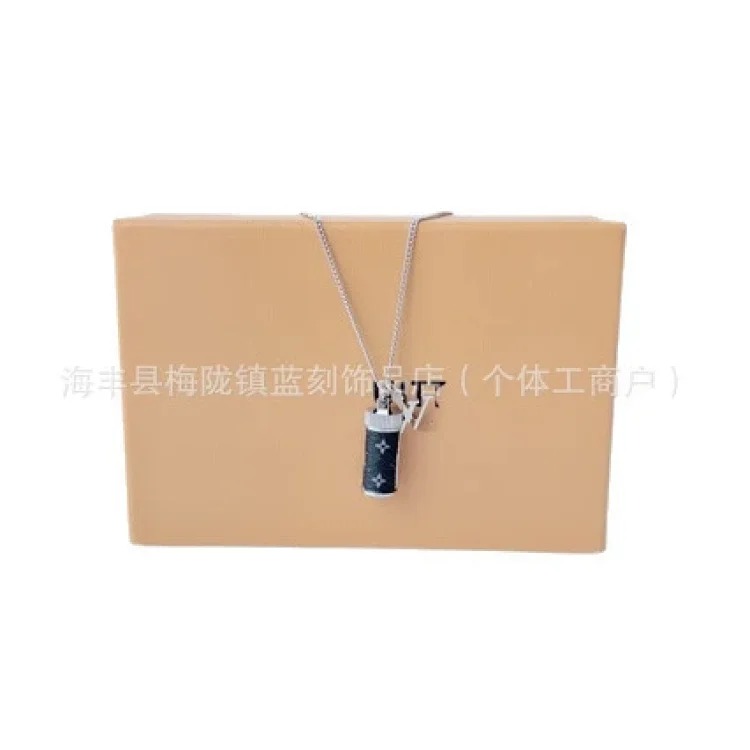 Xinruan Cross-border Pizza Color Diamond Pendant Necklace Adjustable Stainless Steel Clavicle Chain Bag Ring Necklace
