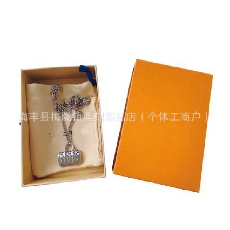 Xinruan Cross-border Pizza Color Diamond Pendant Necklace Adjustable Stainless Steel Clavicle Chain Bag Ring Necklace