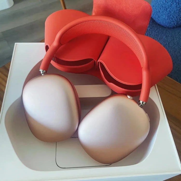 Apple Maxred (Metal) image 16