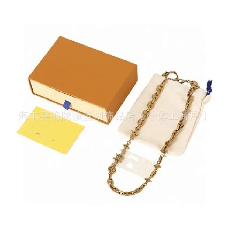 New pig-nosed letter necklace, light luxury and high-end, cross-border hot-selling Amazon best-selling bracelet for men and women