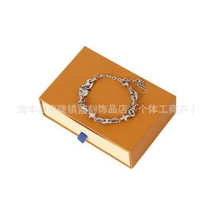 New pig-nosed letter necklace, light luxury and high-end, cross-border hot-selling Amazon best-selling bracelet for men and women