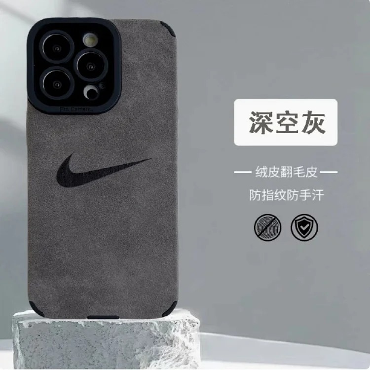 Turning sound hole fur trendy brand hook suitable for Apple 16 Promax mobile phone case hot-selling explosive 15 anti-fall European and American 13