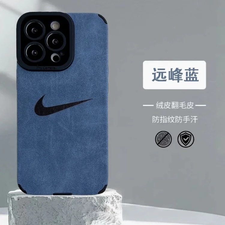 Turning sound hole fur trendy brand hook suitable for Apple 16 Promax mobile phone case hot-selling explosive 15 anti-fall European and American 13