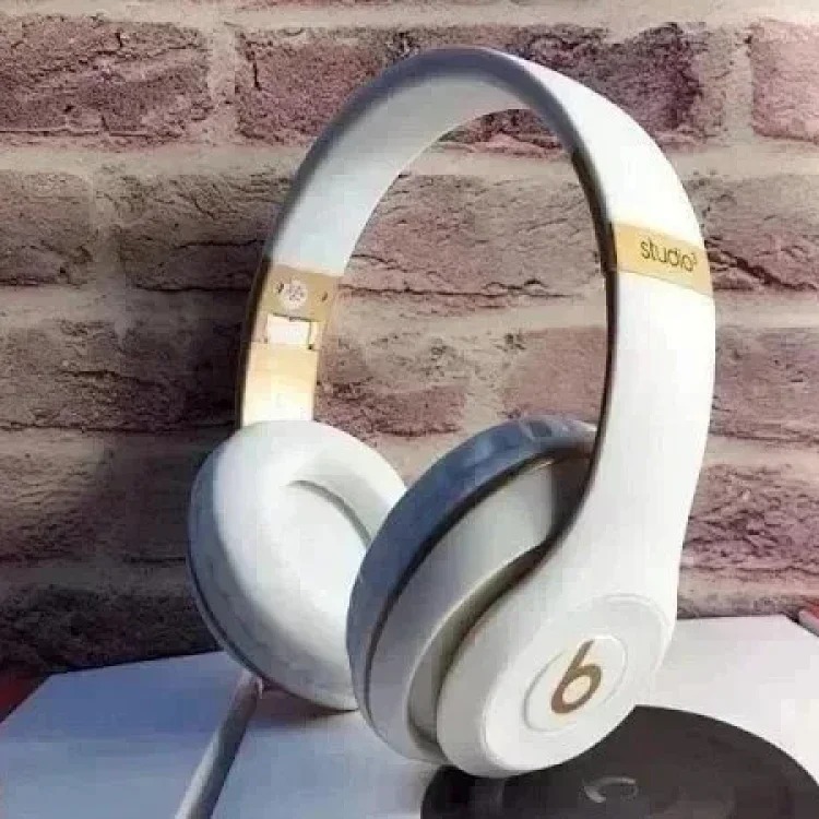 LL55-Portable Wireless Bluetooth Headset PK Quality