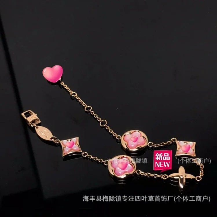 V gold cross-border hot selling four-leaf clover 18K gold non-fading bracelet light luxury high-end jewelry necklace wholesale manufacturer
