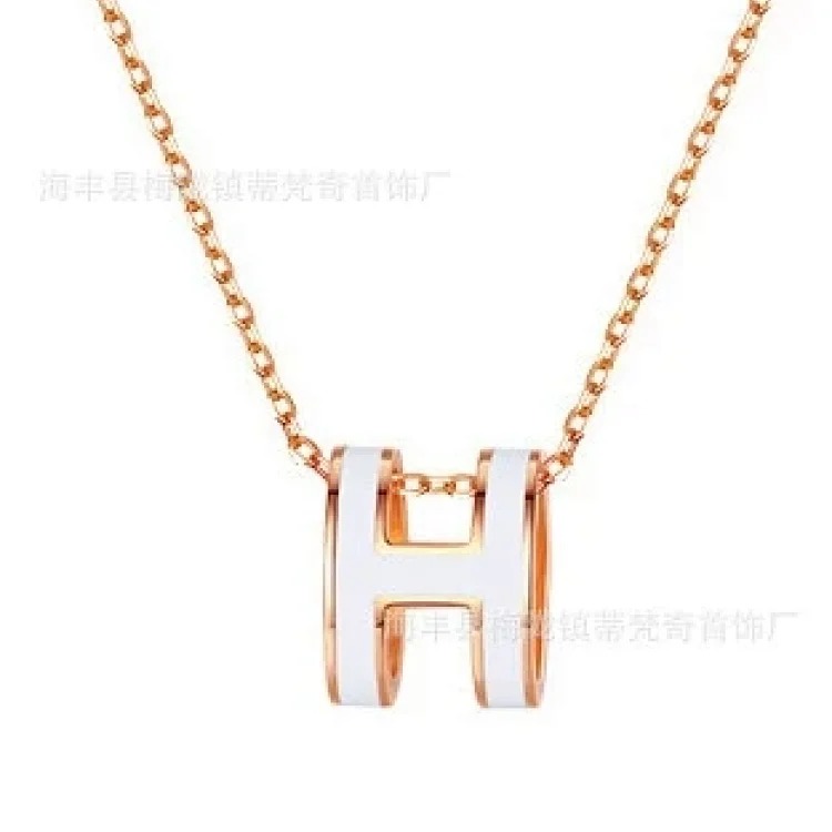 Aijia high H necklace for women CNC clavicle chain versatile fashion niche light luxury sweet enamel mini pendant for women