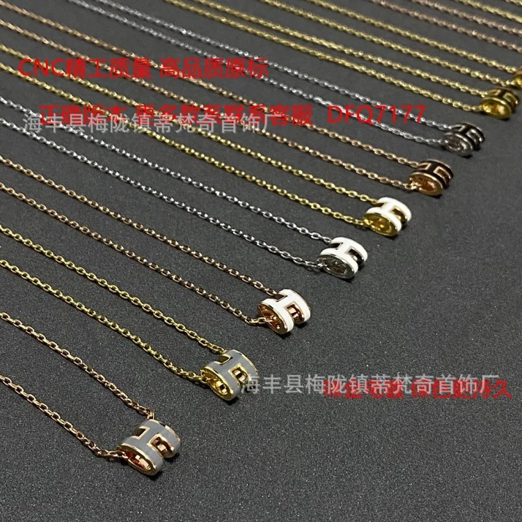 Aijia high H necklace for women CNC clavicle chain versatile fashion niche light luxury sweet enamel mini pendant for women