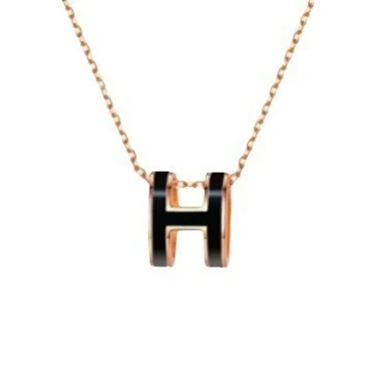 Aijia high H necklace for women CNC clavicle chain versatile fashion niche light luxury sweet enamel mini pendant for women
