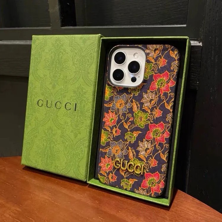 Retro oil painting half pack hard shell mobile phone case