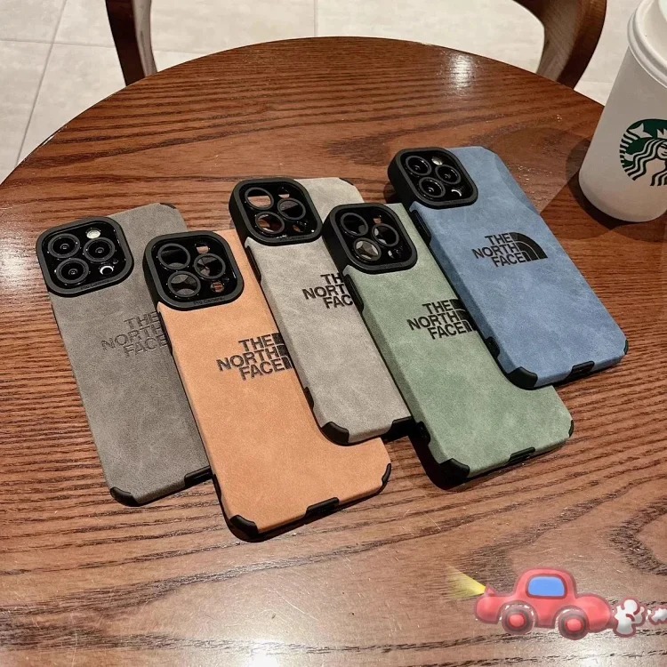 Youthful, fashionable and simple mobile phone case