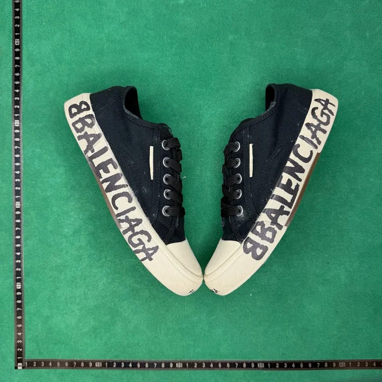 Flat lace up low top canvas shoes TT4 image 4