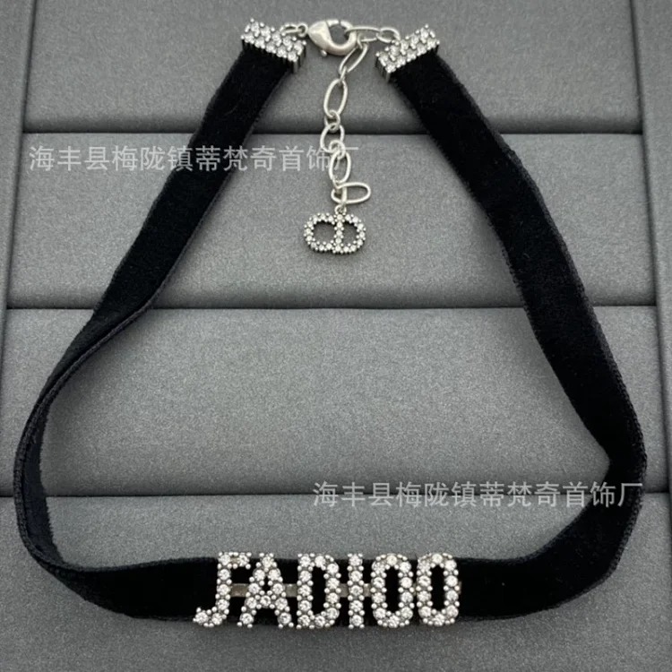 Djia/Dijia gilt butterfly necklace CD necklace star pendant pearl women's clavicle chain temperament manufacturer wholesale